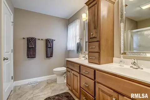 4827 Chestnut Dr, Springfield, IL 62711 photo 20