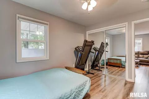 616 S Park Ave, Springfield, IL 62704 photo 22