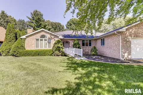 3216 Forsyth Dr, Springfield, IL 62704 photo 1