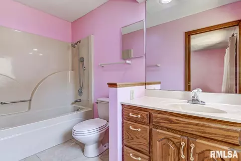 3216 Forsyth Dr, Springfield, IL 62704 photo 21