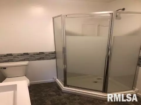 1241 N 15th St, Springfield, IL 62702 photo 9