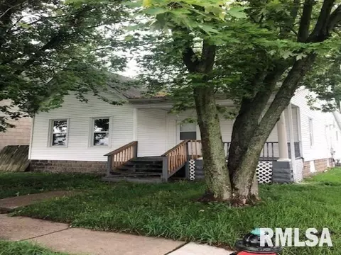 1241 N 15th St, Springfield, IL 62702 photo 1