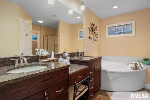 2401 Interlacken Rd, Springfield, IL 62704 photo 23