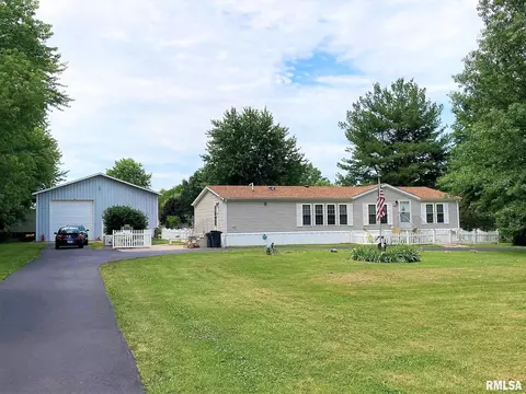 4050 Cessna Ln, Springfield, IL 62707 photo 2