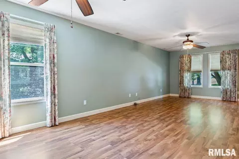 1500 Pennsylvania Ave, Springfield, IL 62702 photo 5