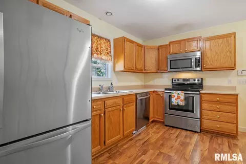 1500 Pennsylvania Ave, Springfield, IL 62702 photo 7