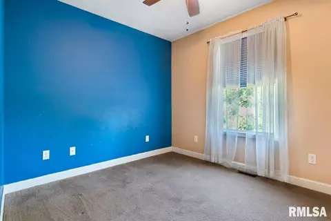 1500 Pennsylvania Ave, Springfield, IL 62702 photo 11