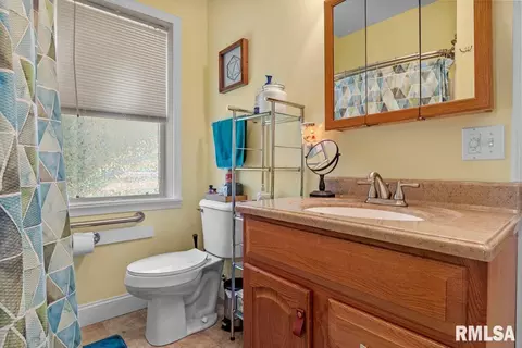 1725 S Spring St, Springfield, IL 62704 photo 13