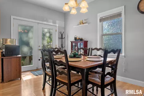 1725 S Spring St, Springfield, IL 62704 photo 7