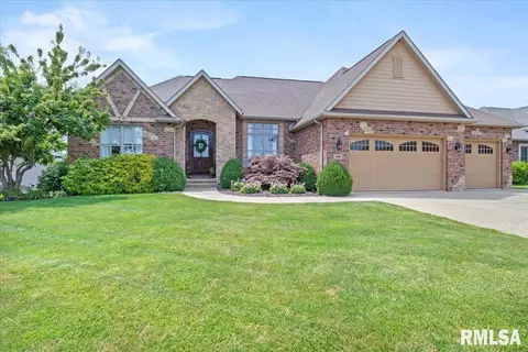 5305 Gentry Rdg, Springfield, IL 62711 photo 2