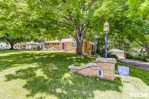 9 Circle Dr, Springfield, IL 62703 photo 3