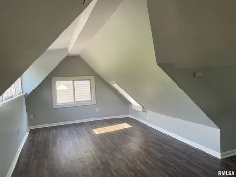 928 S 2nd St, Springfield, IL 62704 photo 11