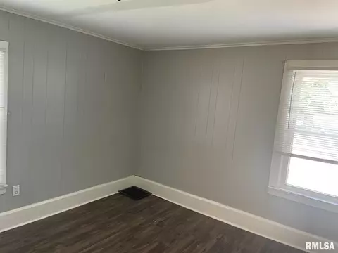 928 S 2nd St, Springfield, IL 62704 photo 8