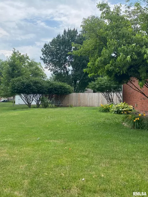 2800 Twin Lakes Dr, Springfield, IL 62707 photo 45