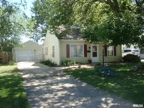 3032 Louise Ln, Springfield, IL 62702 photo 1