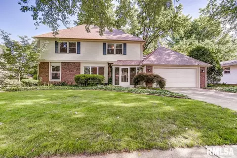 137 Pebble Beach Dr, Springfield, IL 62704 photo 1