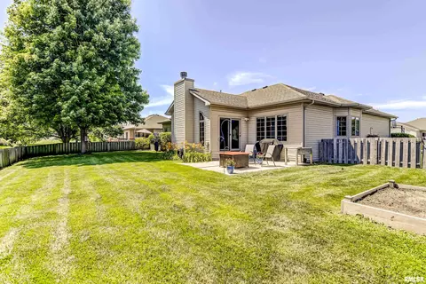 526 Eagle Ridge Dr, Chatham, IL 62629 photo 36