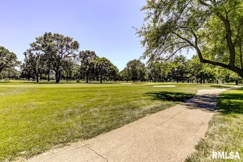 2112 Augusta Dr, Springfield, IL 62704 photo 48