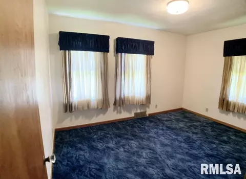 2380 E Converse, Springfield, IL 62702 photo 9