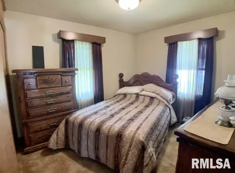 2380 E Converse, Springfield, IL 62702 photo 8