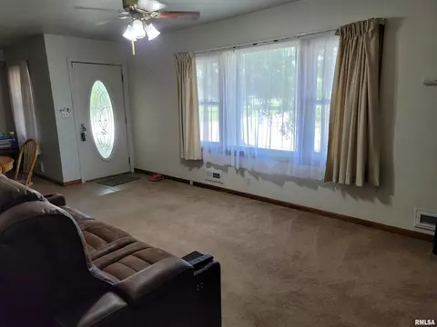 2170 Taylor Ave, Springfield, IL 62703 photo 6