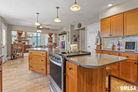 75 Carole Rd, Springfield, IL 62711 photo 16