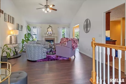 2909 Tanner Rd, Springfield, IL 62702 photo 4
