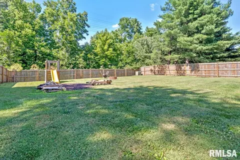 68 Danbury Dr, Springfield, IL 62704 photo 31