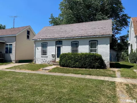 413 W Reynolds St, Springfield, IL 62702 photo 1