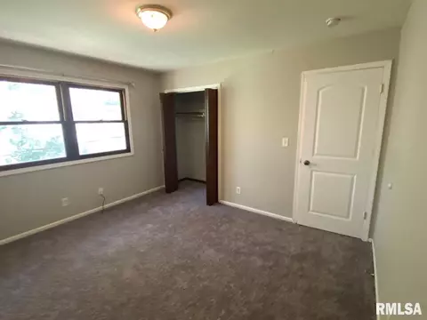 815 W Lawrence Ave, Springfield, IL 62704 photo 11