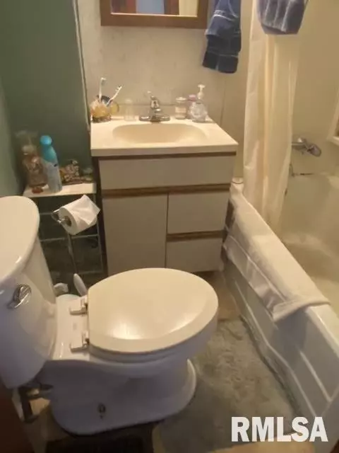 1830 N 8th St, Springfield, IL 62702 photo 11