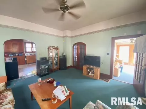 1830 N 8th St, Springfield, IL 62702 photo 3