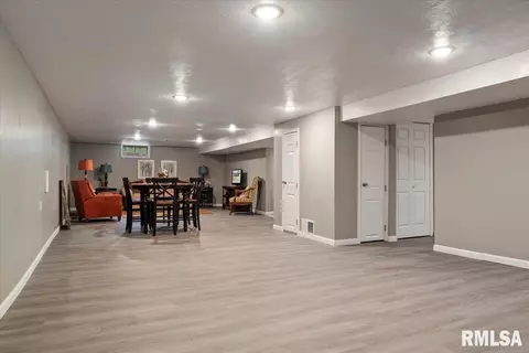 210 Deerhead Ln, Springfield, IL 62704 photo 30