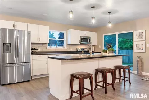 210 Deerhead Ln, Springfield, IL 62704 photo 7