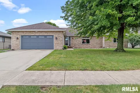 2212 Burgess Dr, Springfield, IL 62711 photo 39