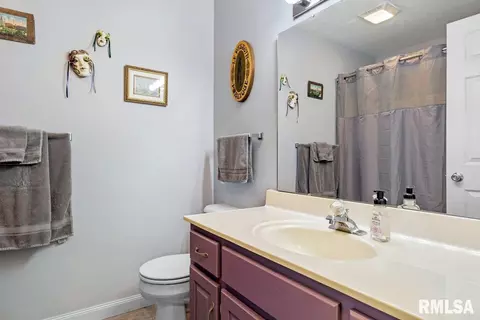 2212 Burgess Dr, Springfield, IL 62711 photo 24