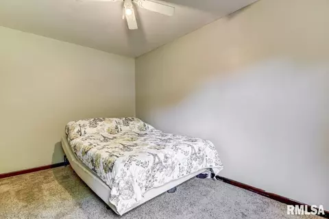 2902 West St, Springfield, IL 62707 photo 23