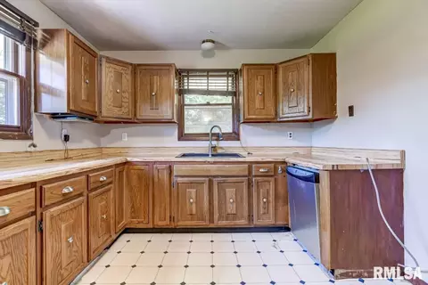 2902 West St, Springfield, IL 62707 photo 11