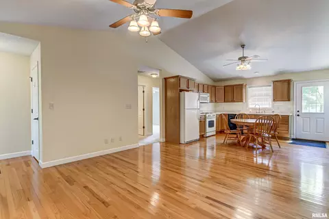 4226 S 2nd St, Springfield, IL 62703 photo 11