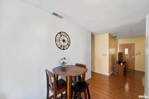 2513 Somerton Rd, Springfield, IL 62702 photo 18