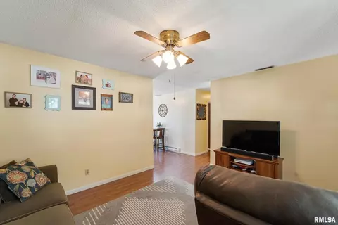 2513 Somerton Rd, Springfield, IL 62702 photo 12