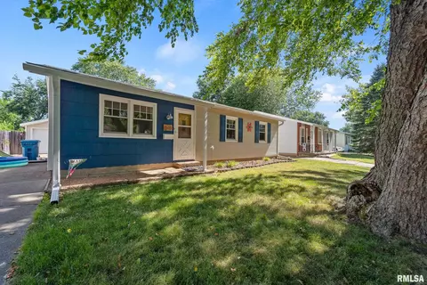 2513 Somerton Rd, Springfield, IL 62702 photo 4