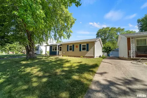 2513 Somerton Rd, Springfield, IL 62702 photo 2