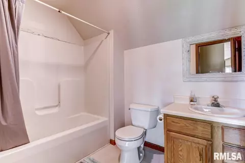 11445 Blue Oak Ln, Athens, IL 62613 photo 18