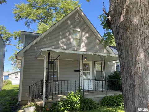 1225 N Bengel St, Springfield, IL 62702 photo 1