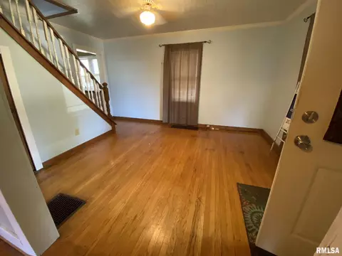 1225 N Bengel St, Springfield, IL 62702 photo 4