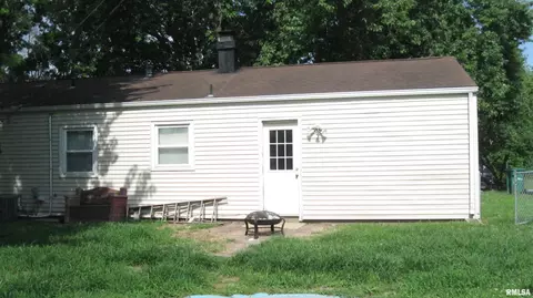 93 Adloff Ln, Springfield, IL 62703 photo 2