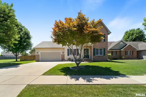 4004 Oakview Dr, Springfield, IL 62712 photo 1