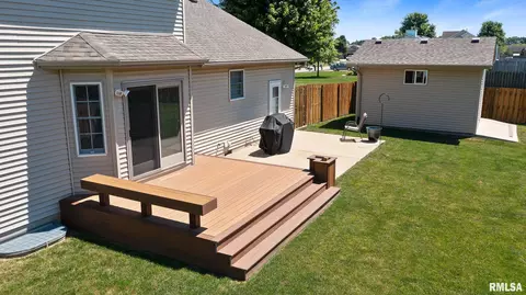 4004 Oakview Dr, Springfield, IL 62712 photo 9