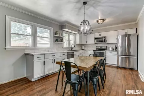 2509 Sherborn Rd, Springfield, IL 62702 photo 8